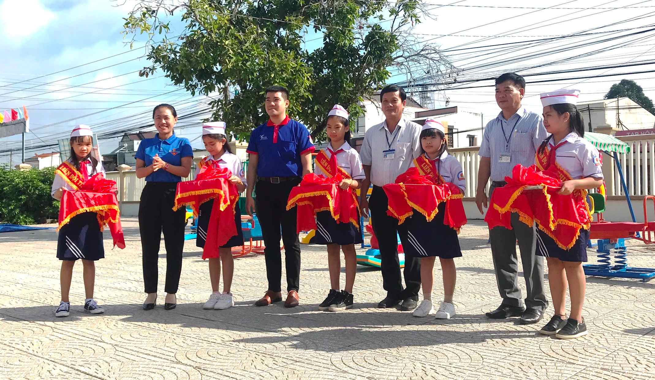 Huyện Dương Minh Châu: Khánh thành công trình điểm sinh hoạt vui chơi cho thanh thiếu nhi